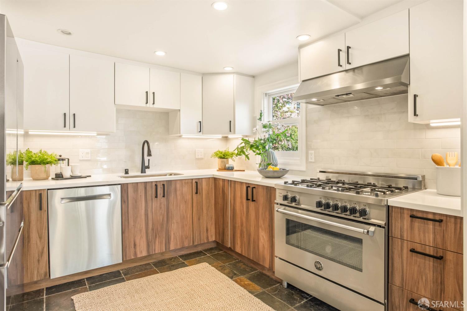 278 Monterey Boulevard