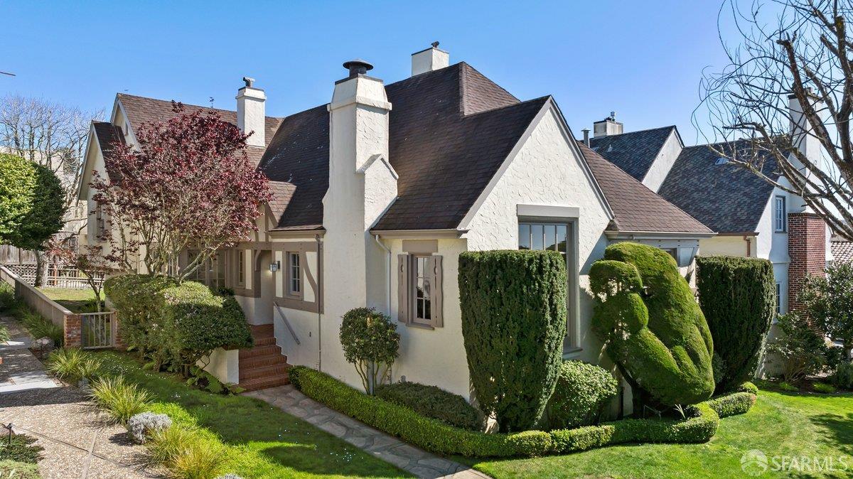 333 San Benito Way