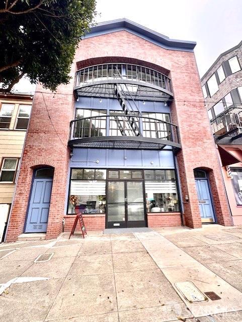 1122 Clement Street