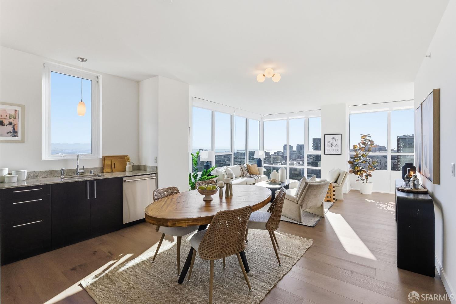300 Berry Street # 1408