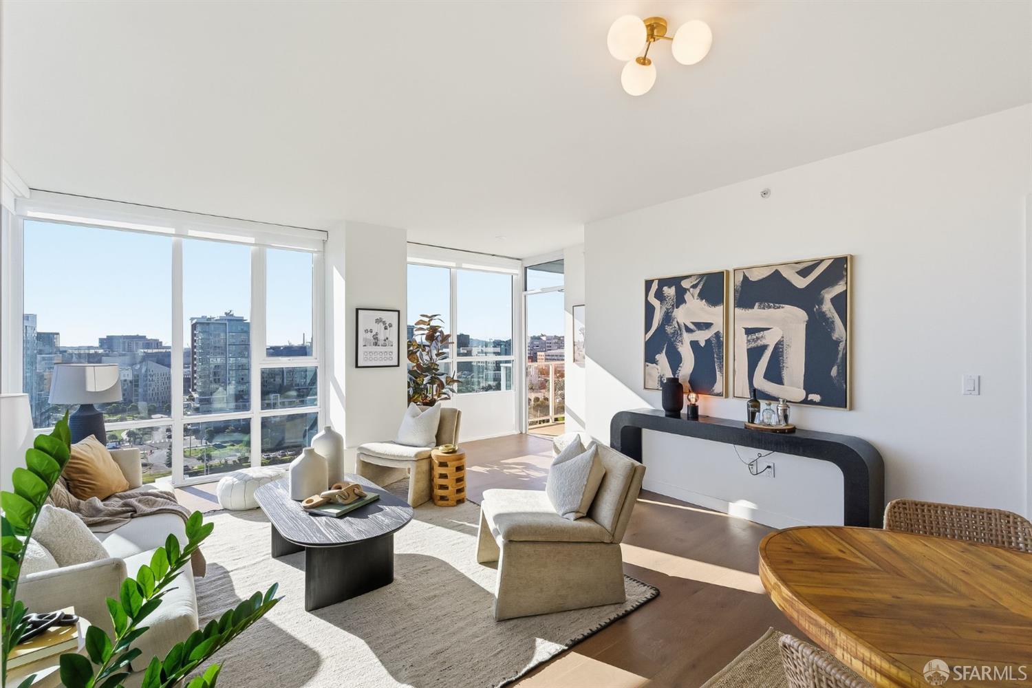 300 Berry Street # 1408