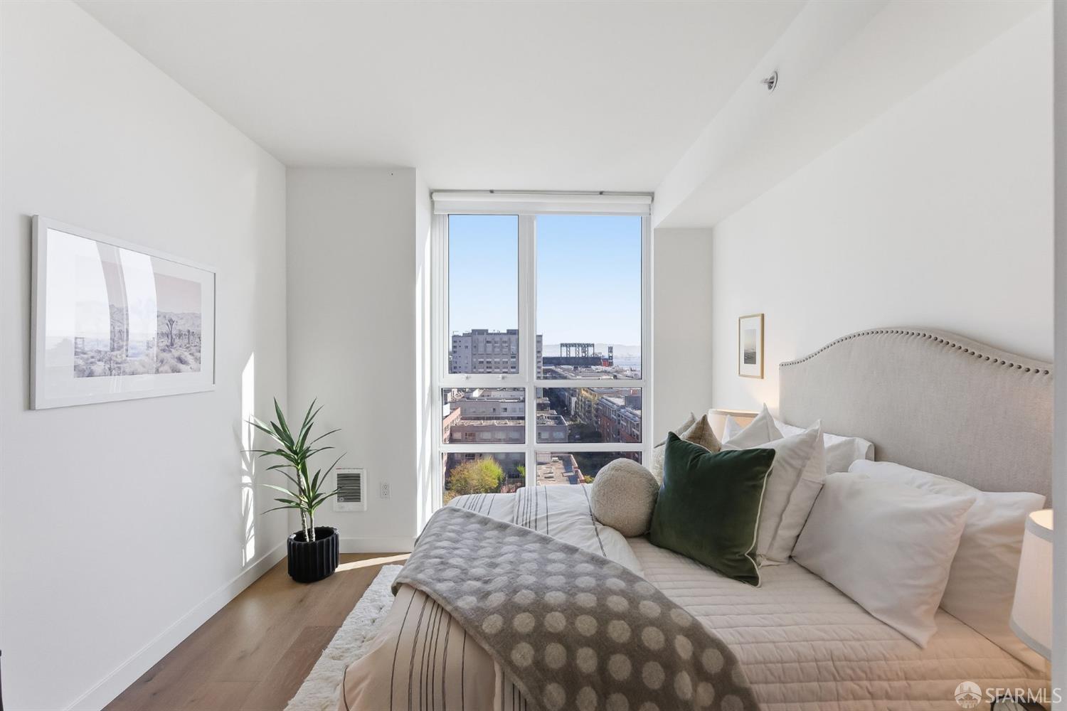 300 Berry Street # 1408