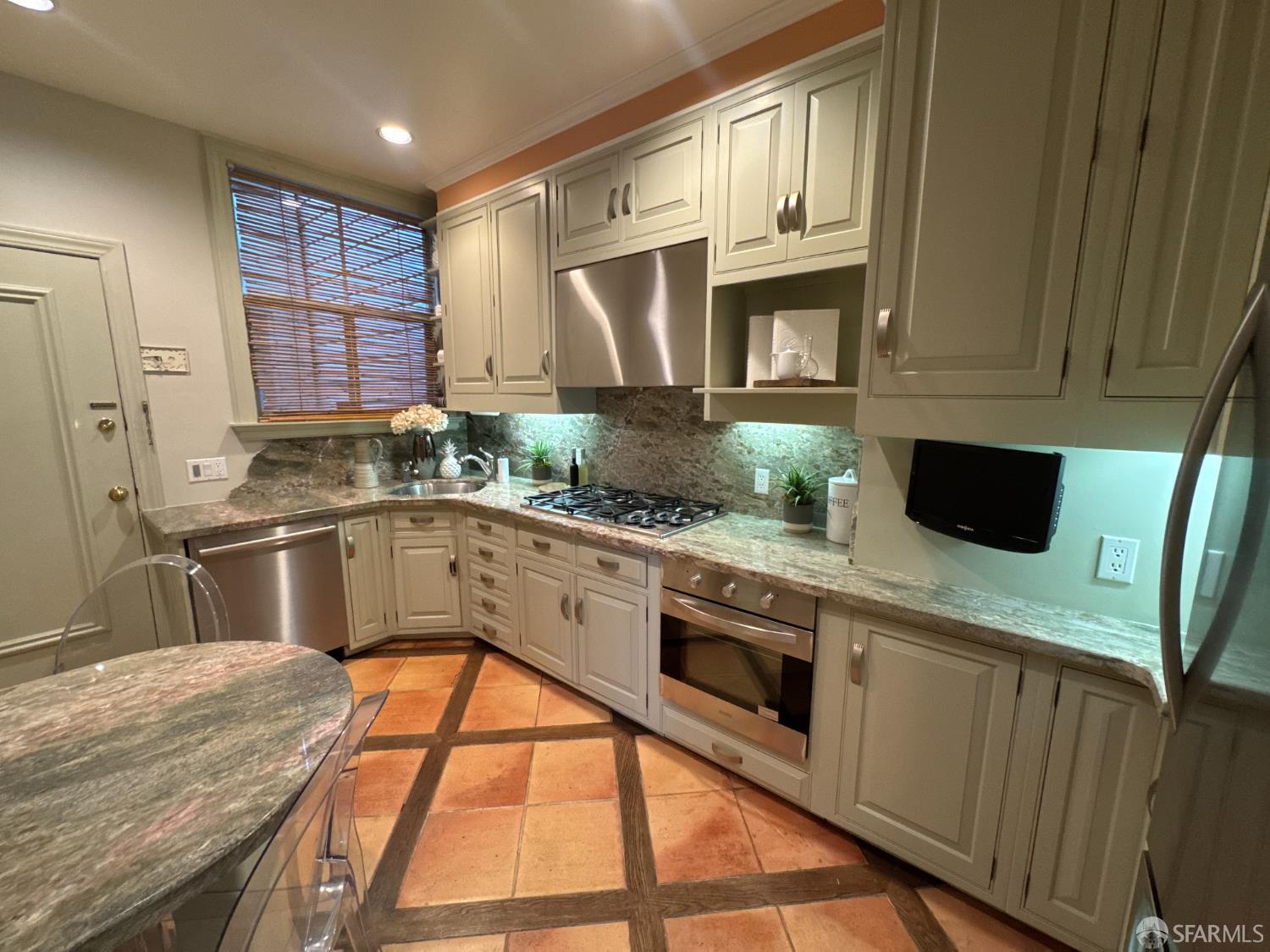 1701 Broadway Street # 2