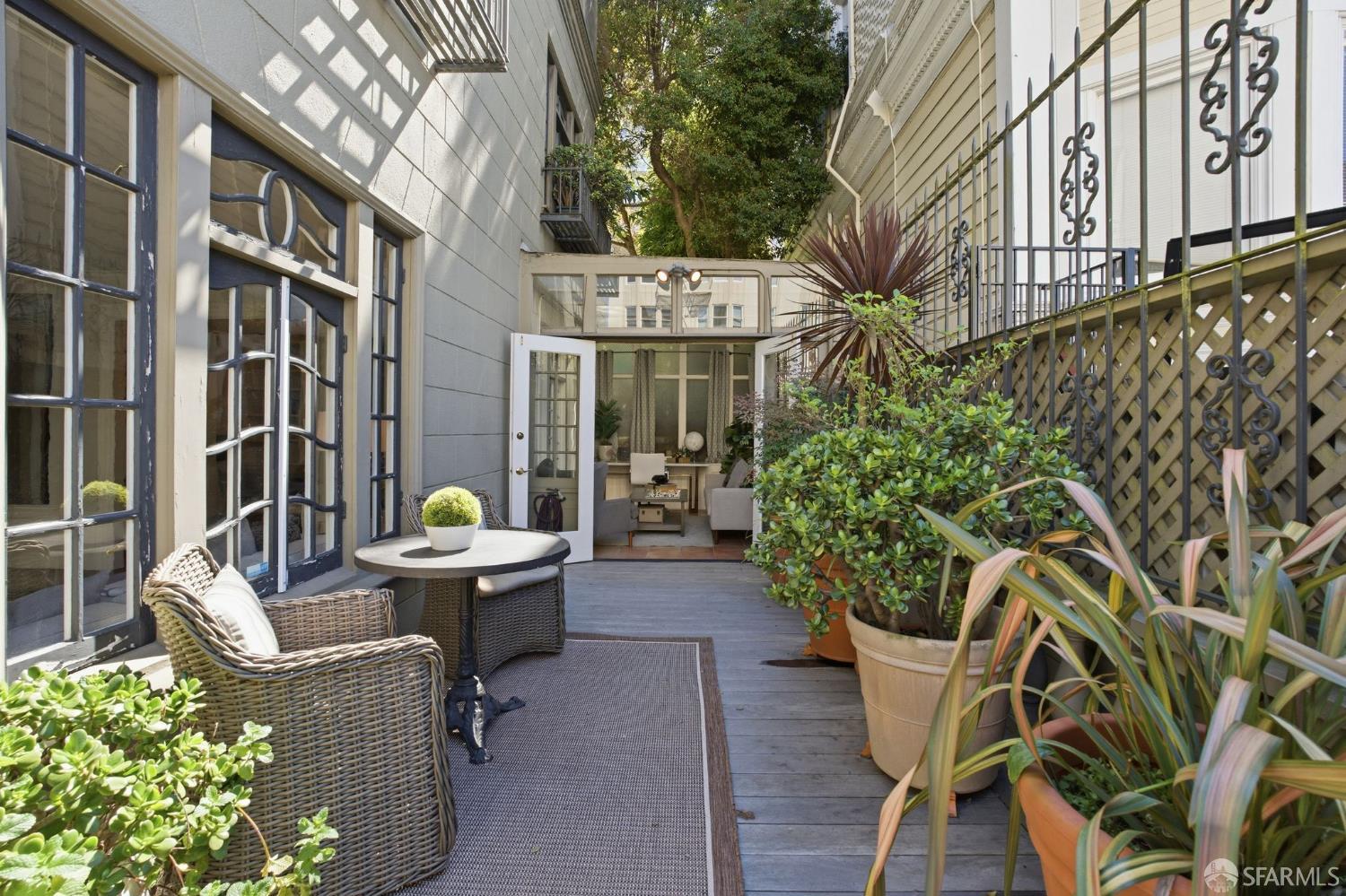 1701 Broadway Street # 2