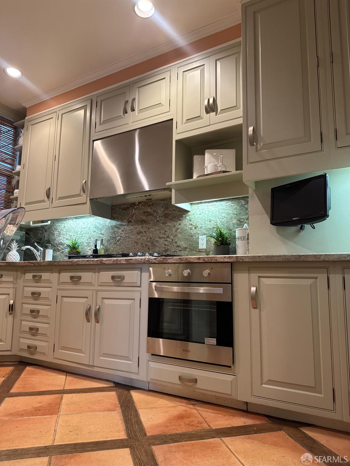 1701 Broadway Street # 2