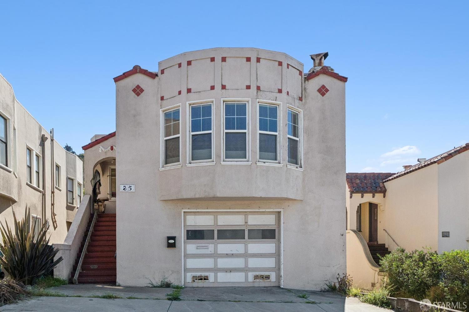 25 Claremont Boulevard