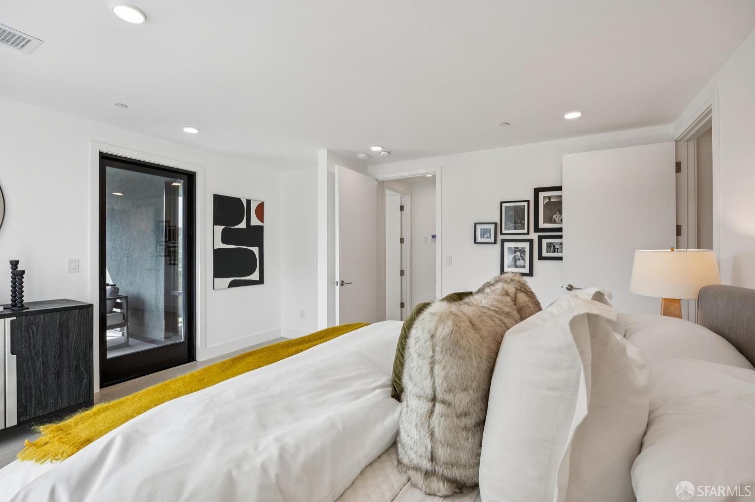 4135 California Street # 1