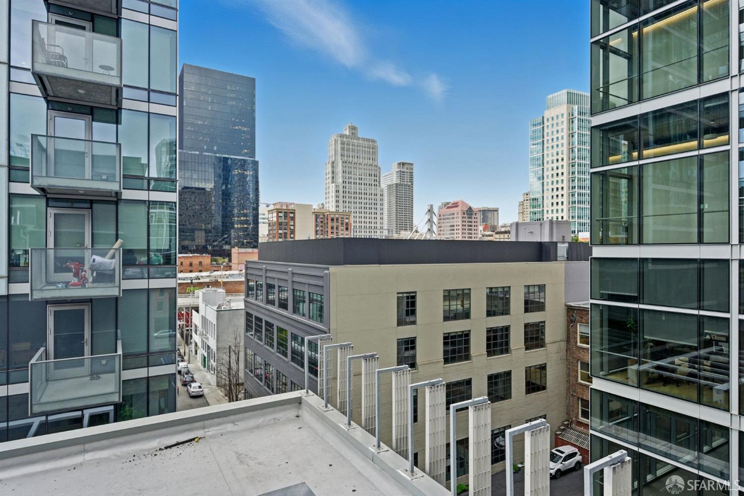 19 Tehama Street # 4