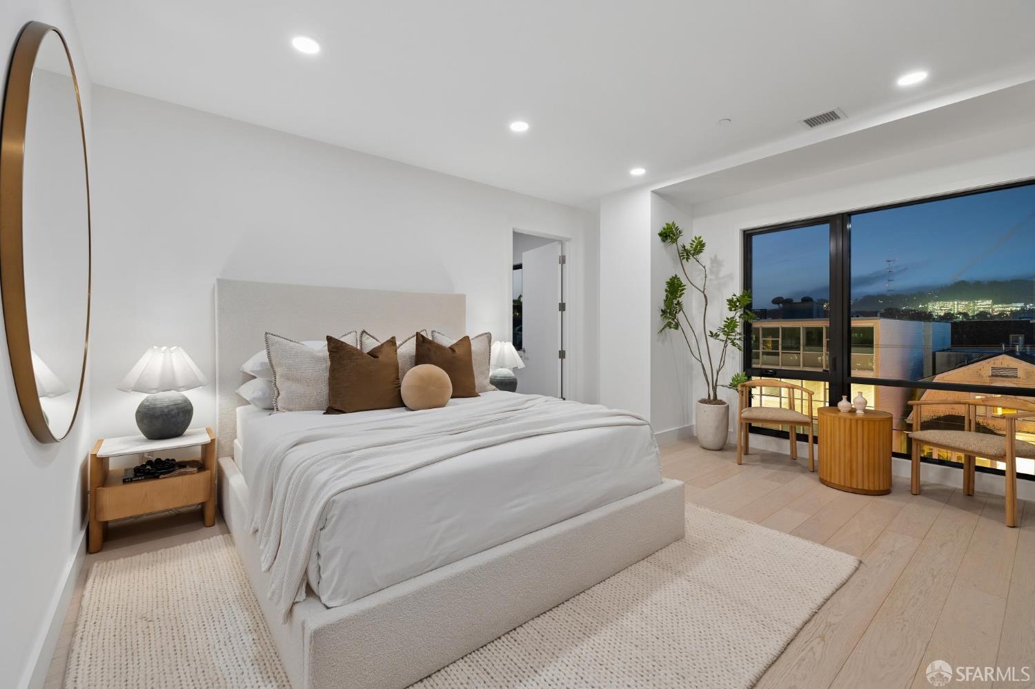 4135 California Street # 7