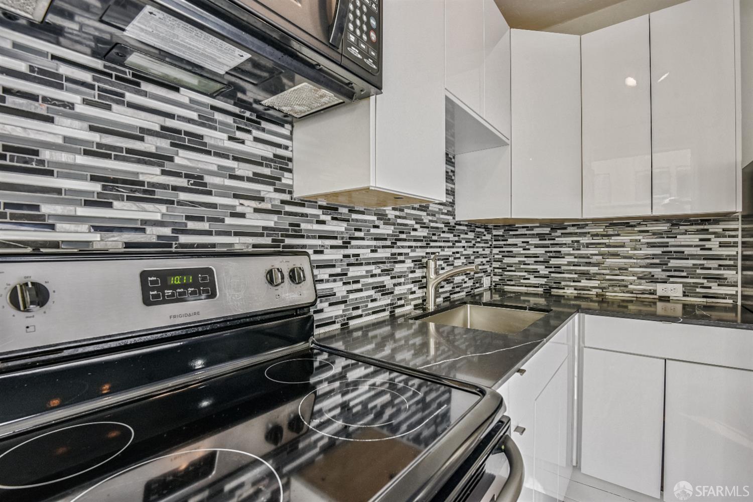 631 Ofarrell Street # 414