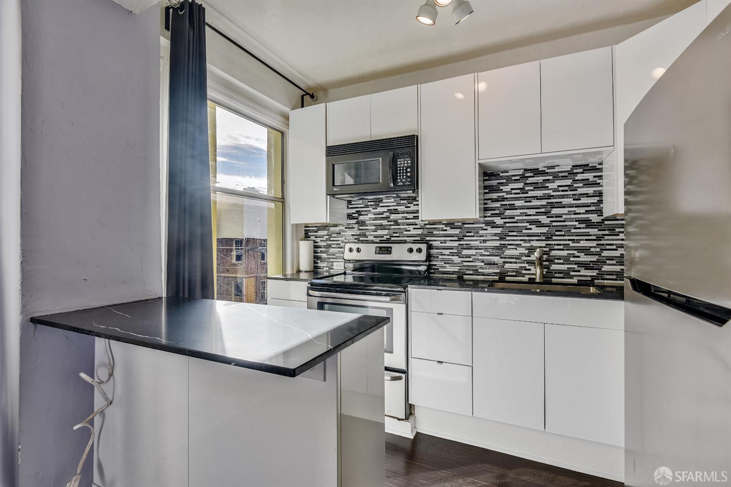 631 Ofarrell Street # 414