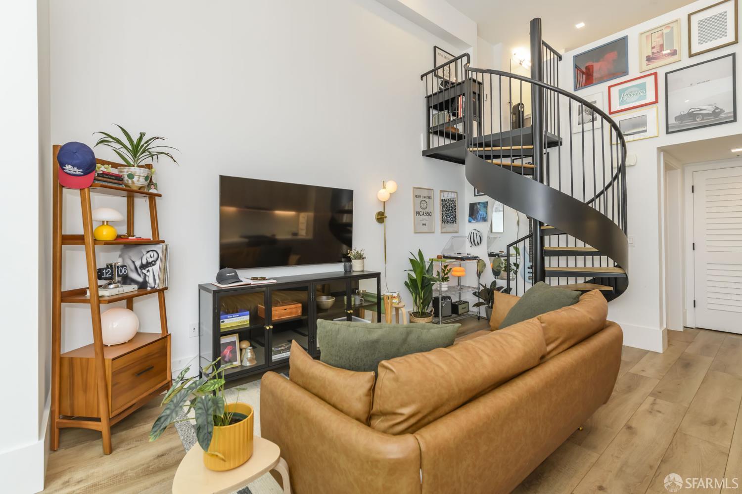 1288 Howard Street # 116