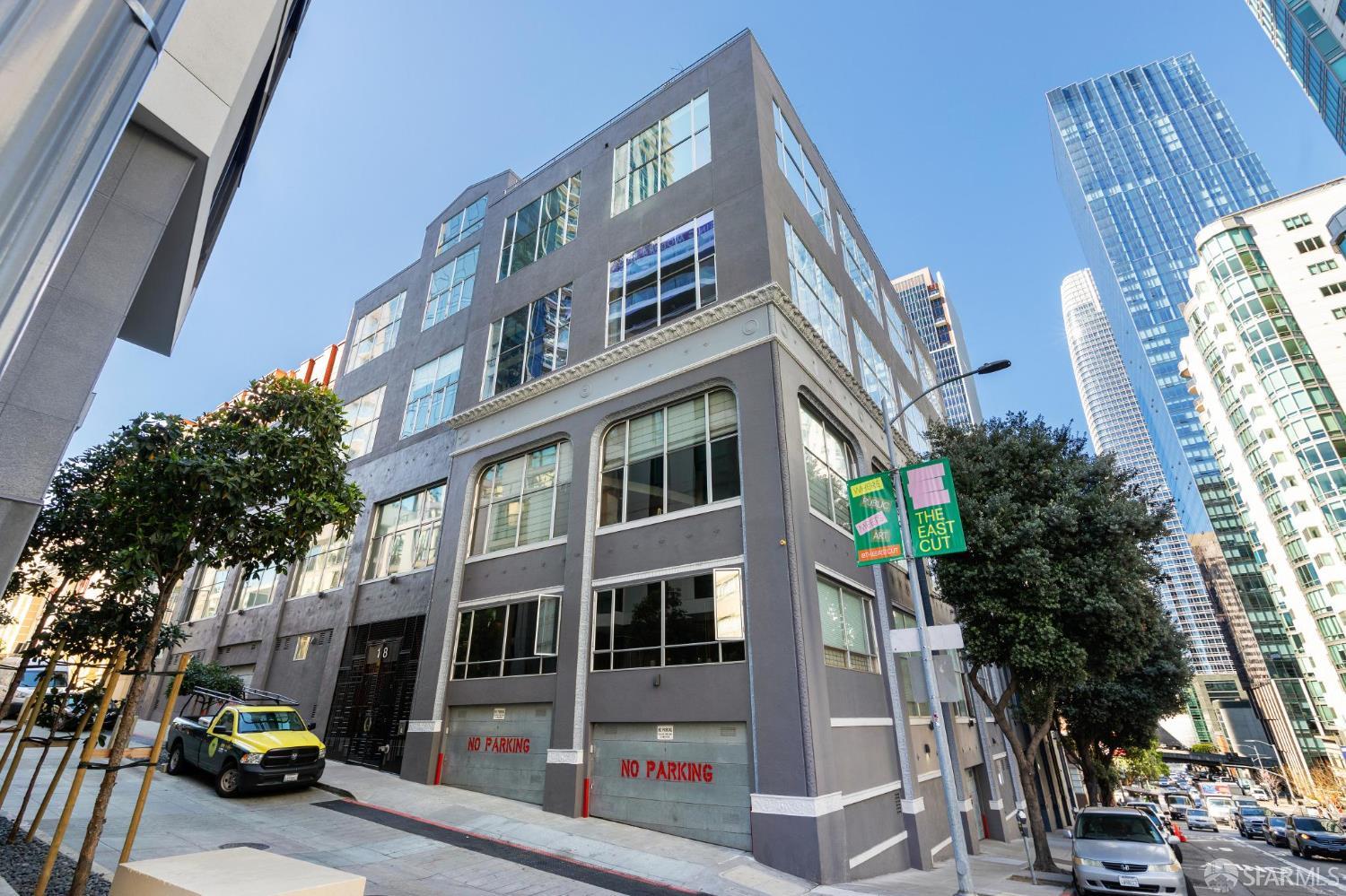 18 Lansing Street # 302