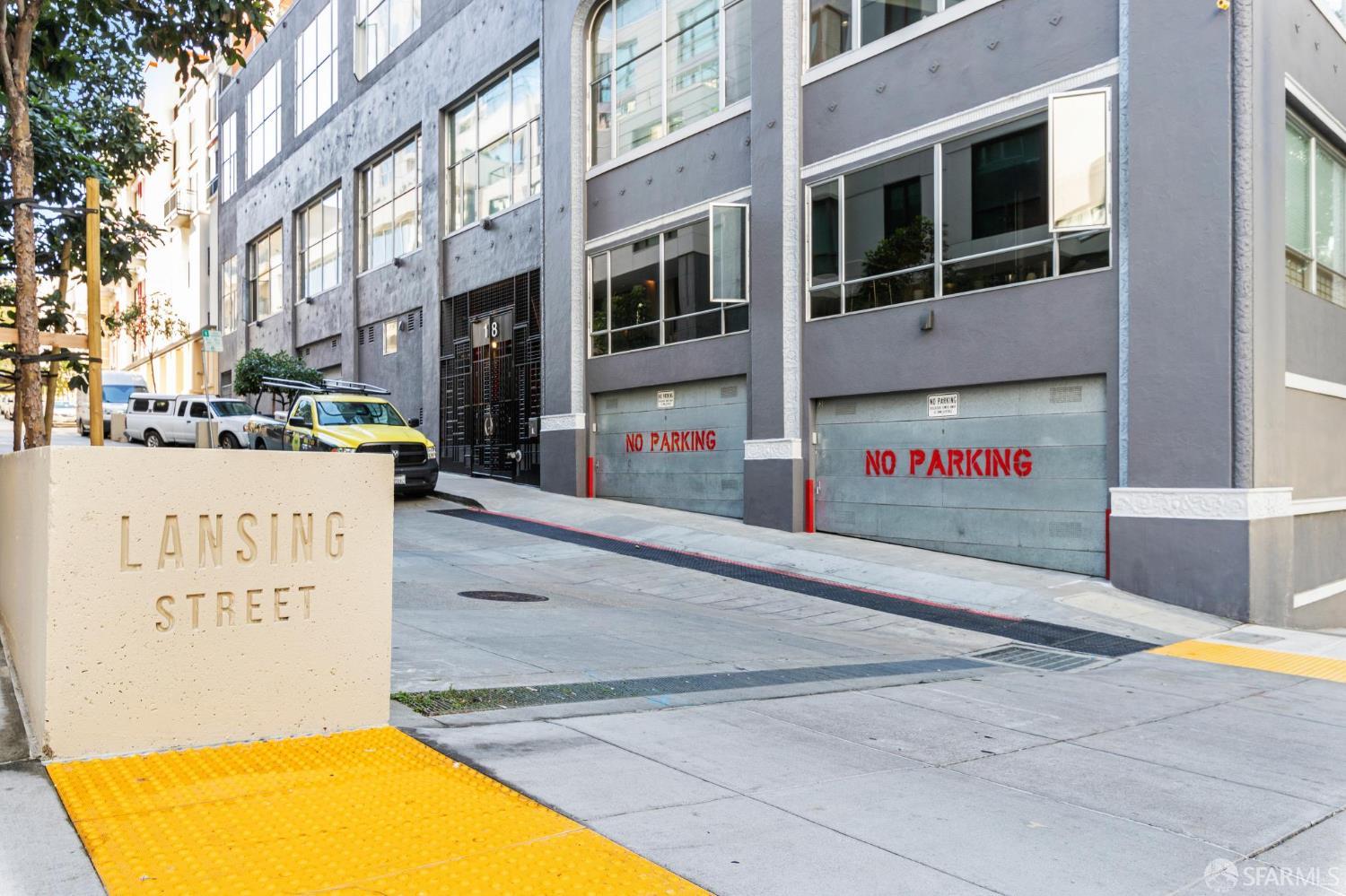 18 Lansing Street # 302