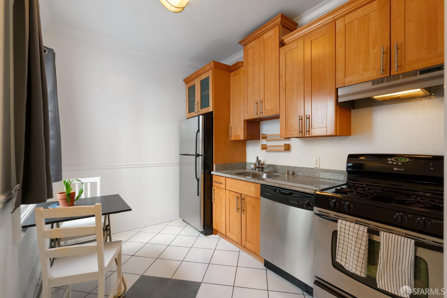 520 Natoma Street # 6