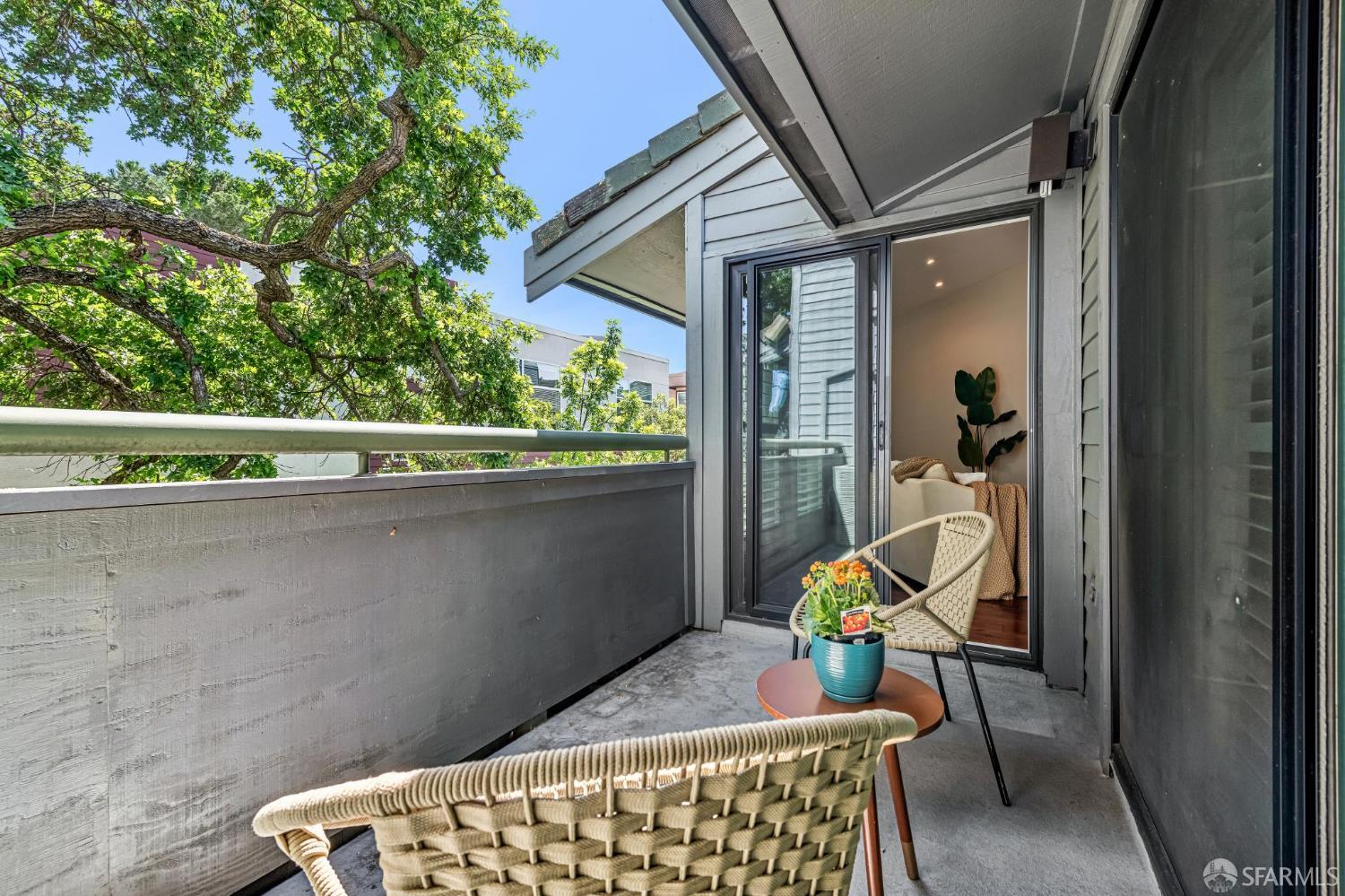 1652 San Miguel Drive