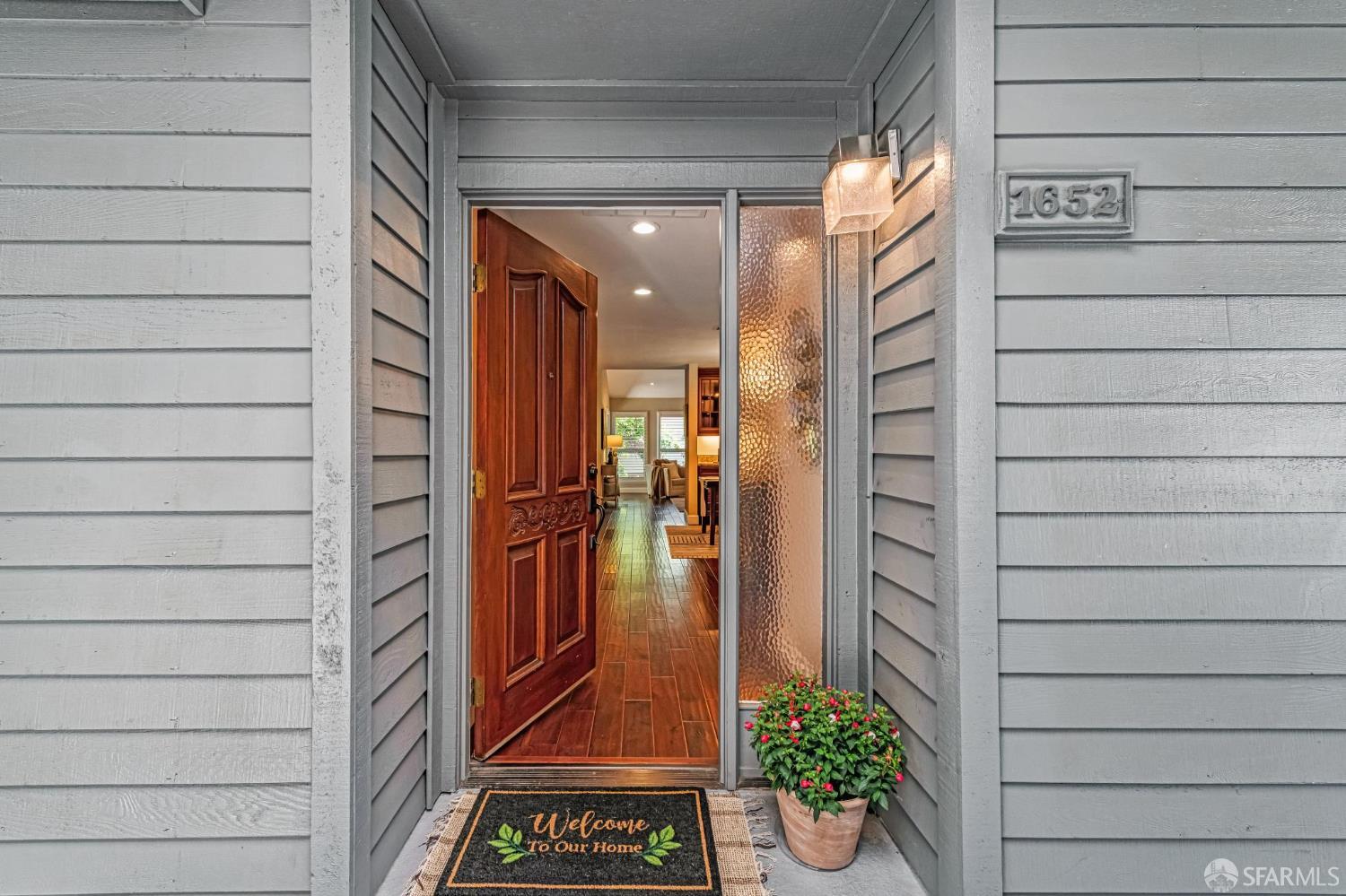 1652 San Miguel Drive