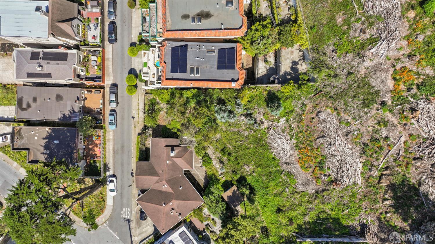112 Kensington Way