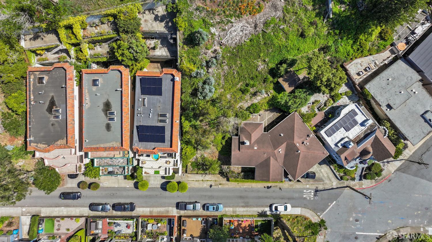 112 Kensington Way