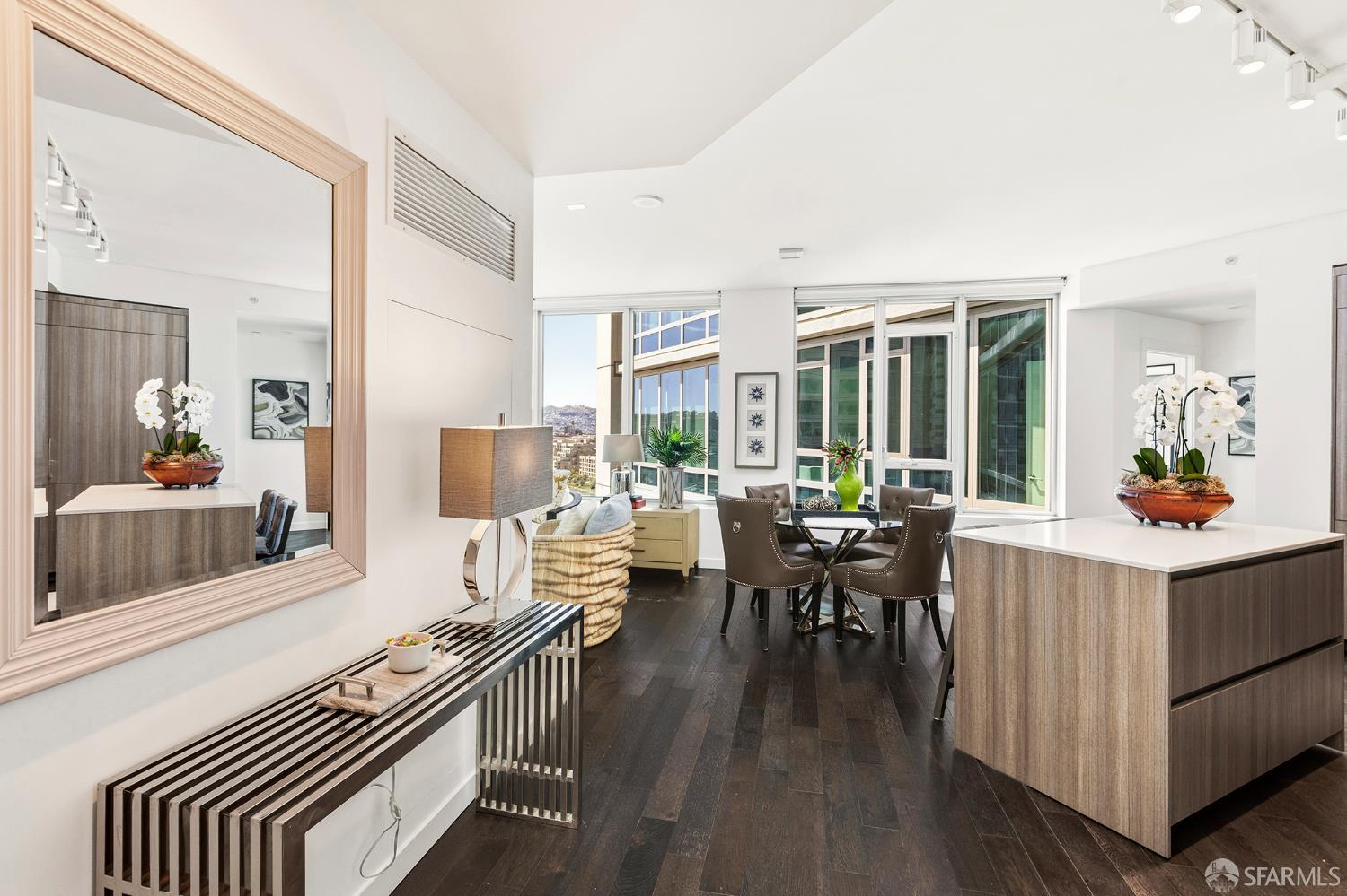 1000 3rd Street # 1206