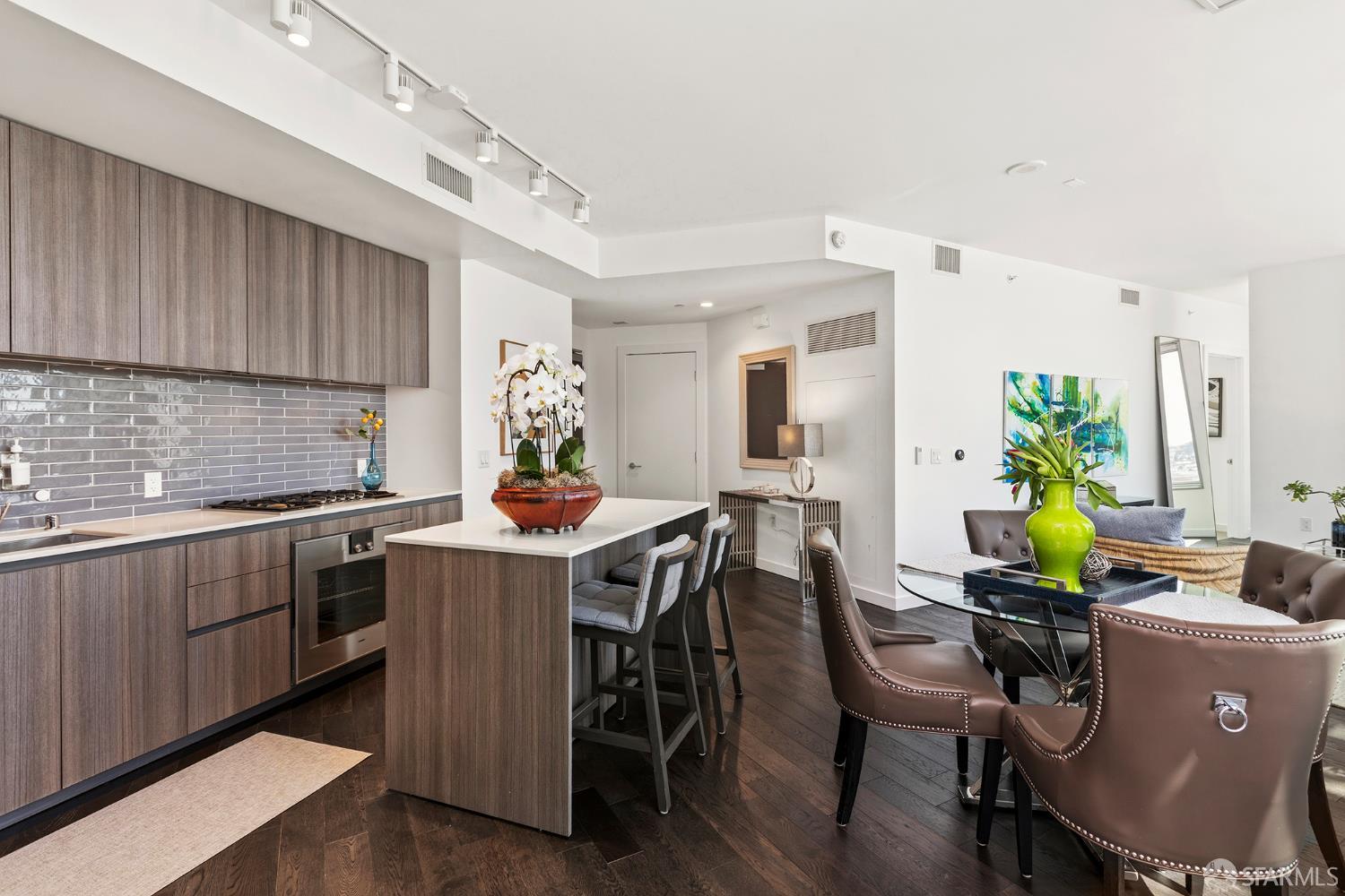 1000 3rd Street # 1206