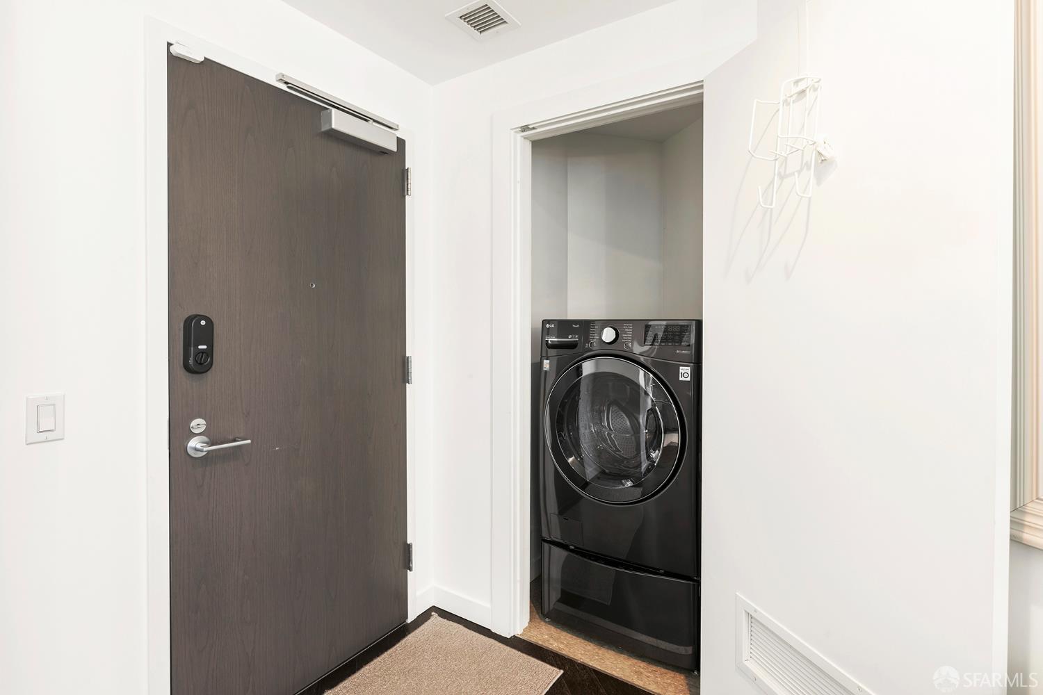 1000 3rd Street # 1206