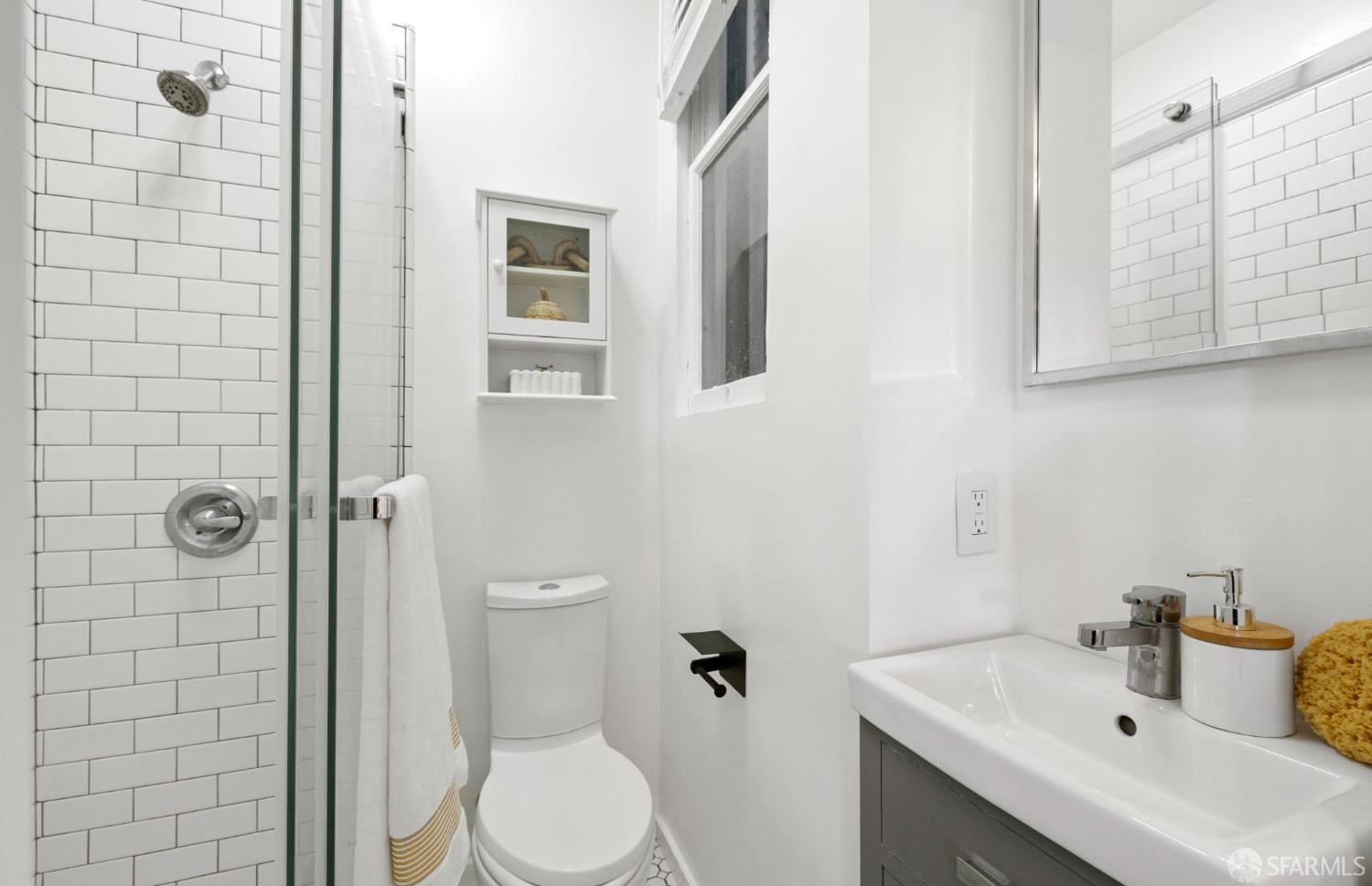 1385 Hampshire Street # 1387B