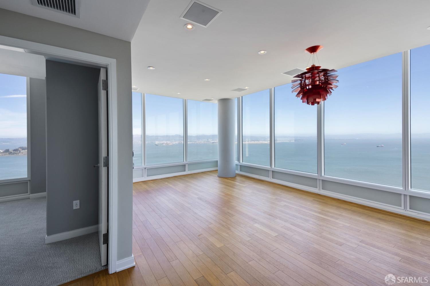 425 1st Street # 5402