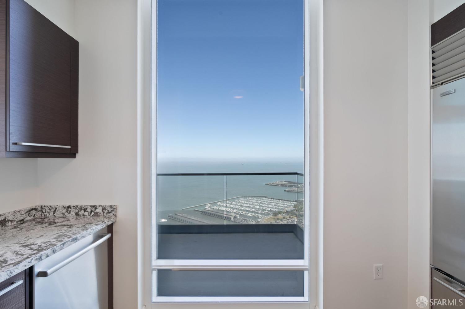 425 1st Street # 5402