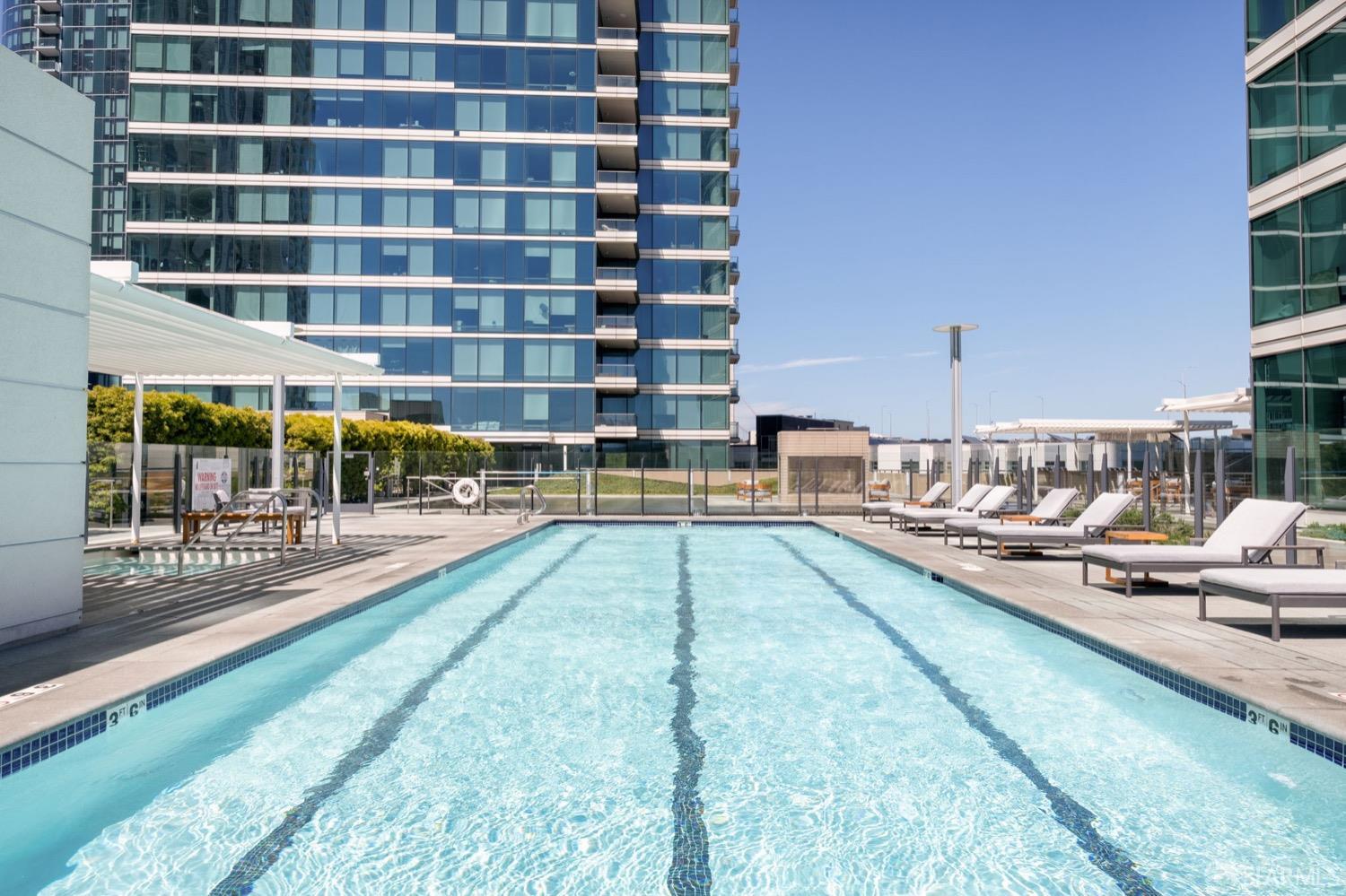 425 1st Street # 5402