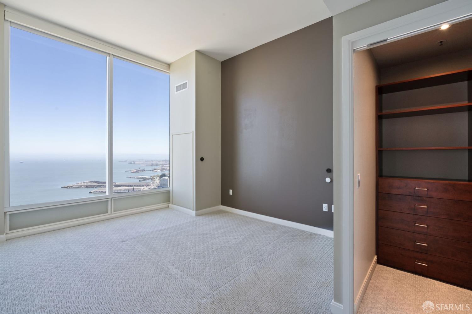 425 1st Street # 5402