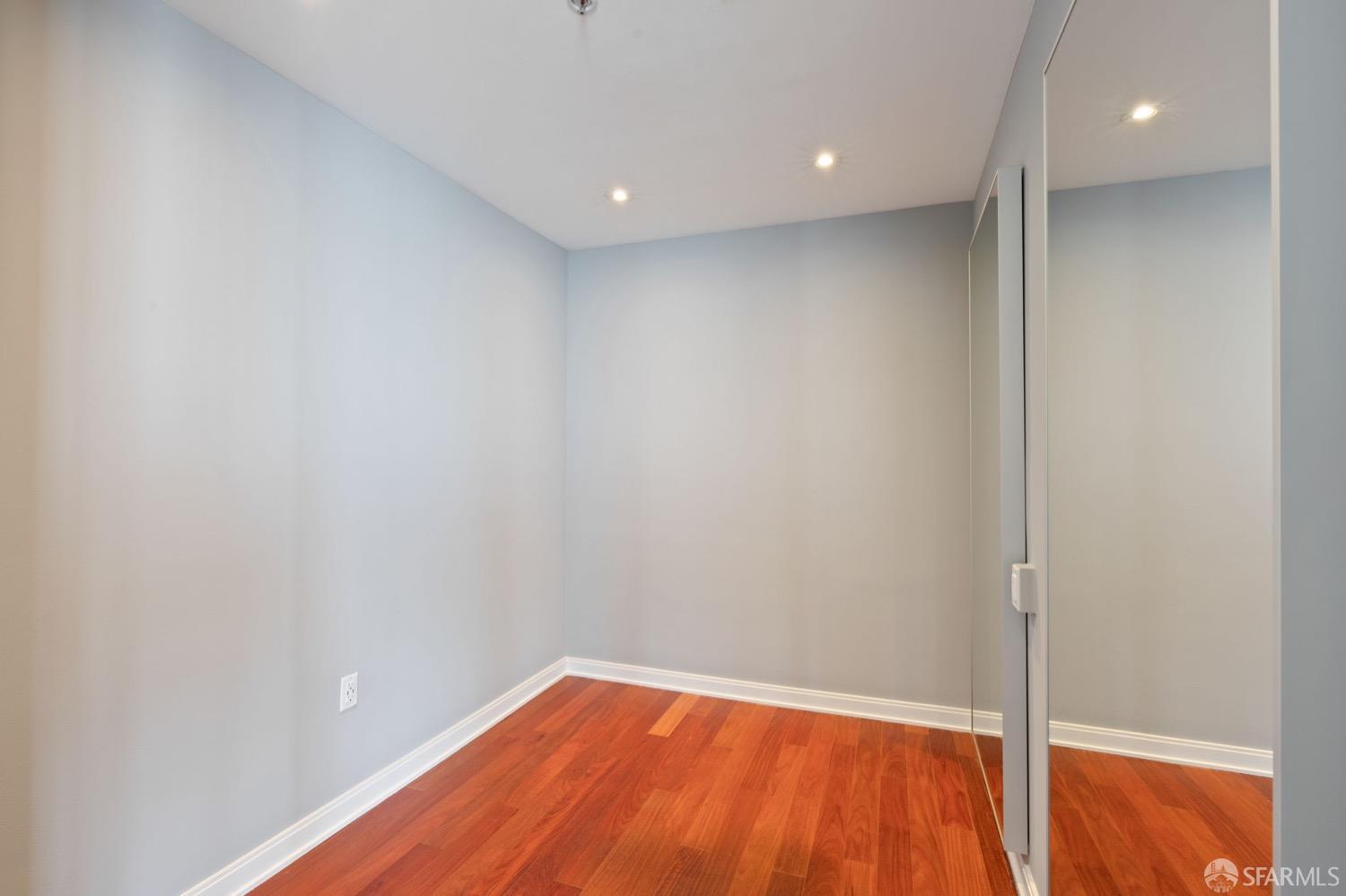 425 1st Street # 5402