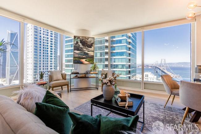 425 1st Street # 2607