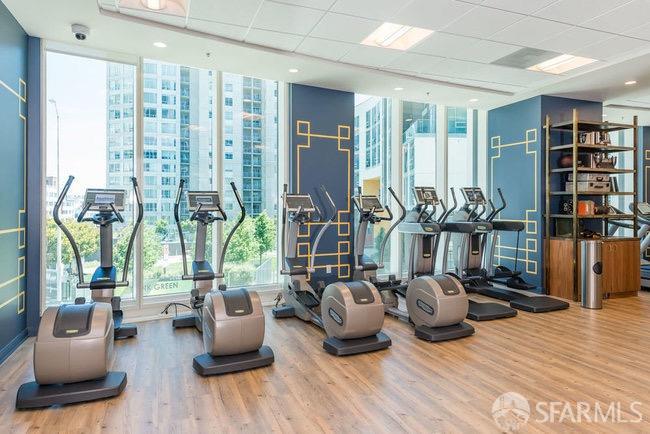425 1st Street # 2607
