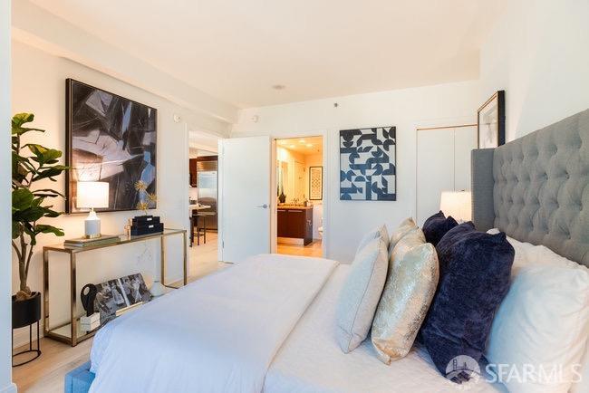 425 1st Street # 2607