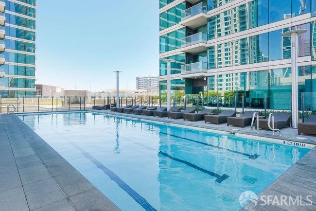 425 1st Street # 2607
