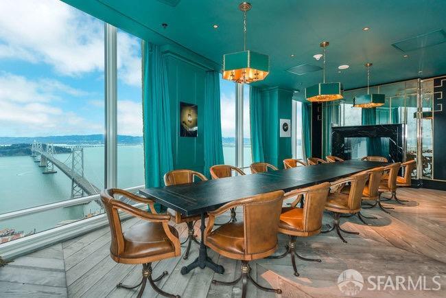 425 1st Street # 2607