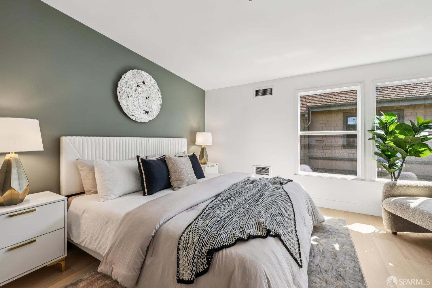 350 Broderick Street # 320