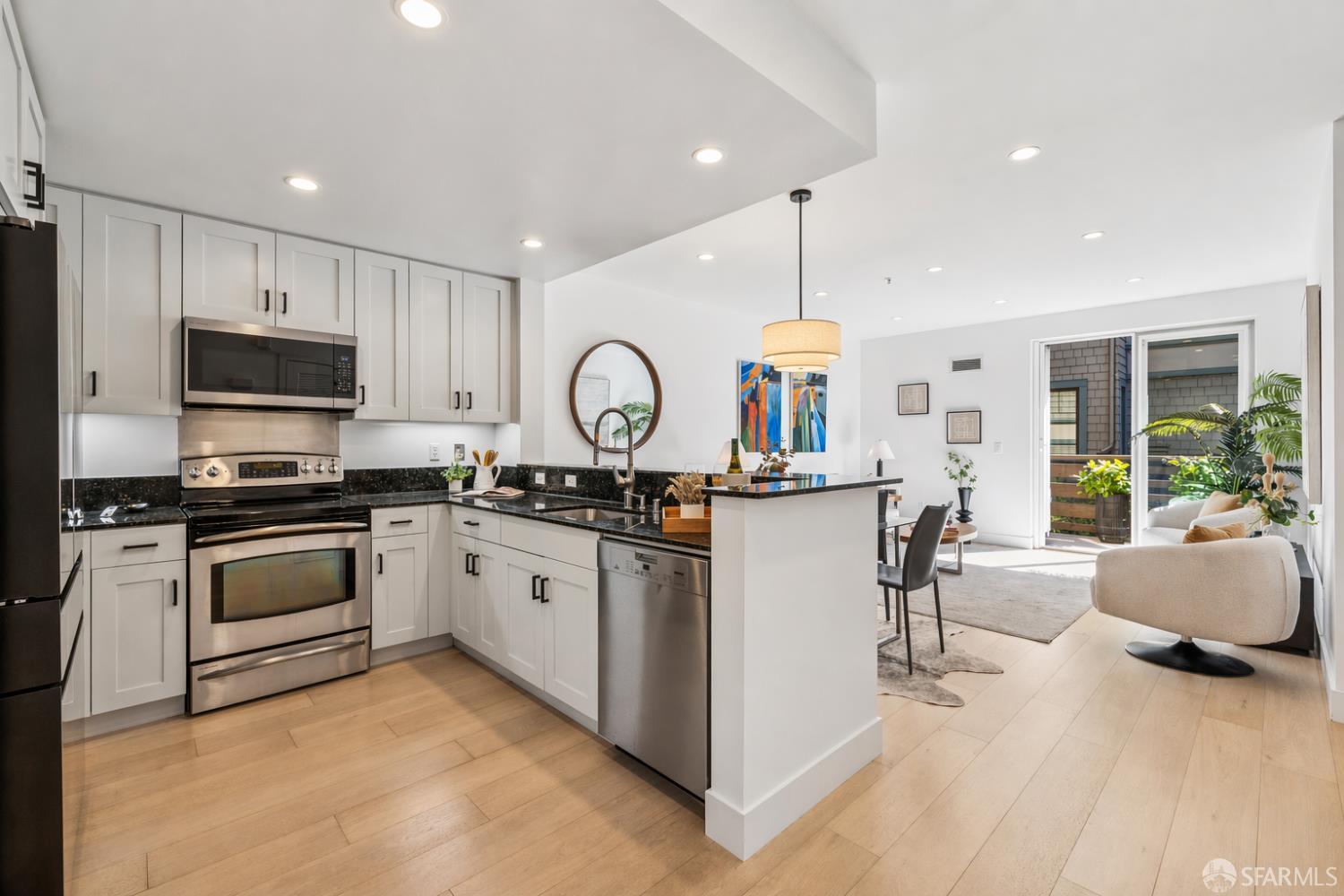 350 Broderick Street # 320