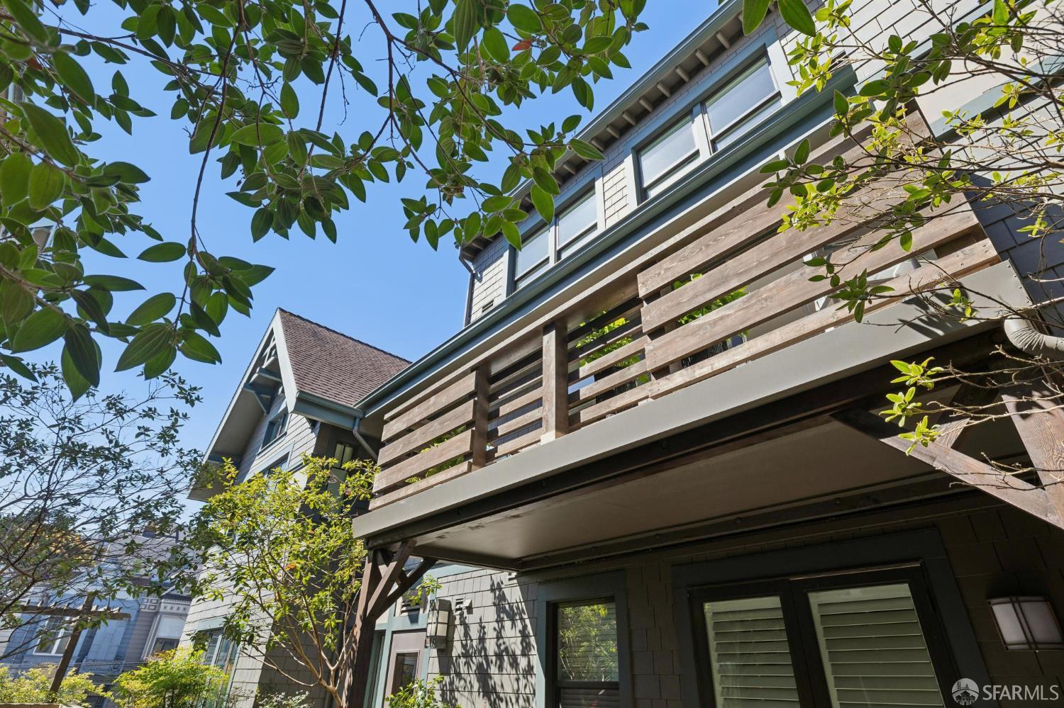 350 Broderick Street # 320