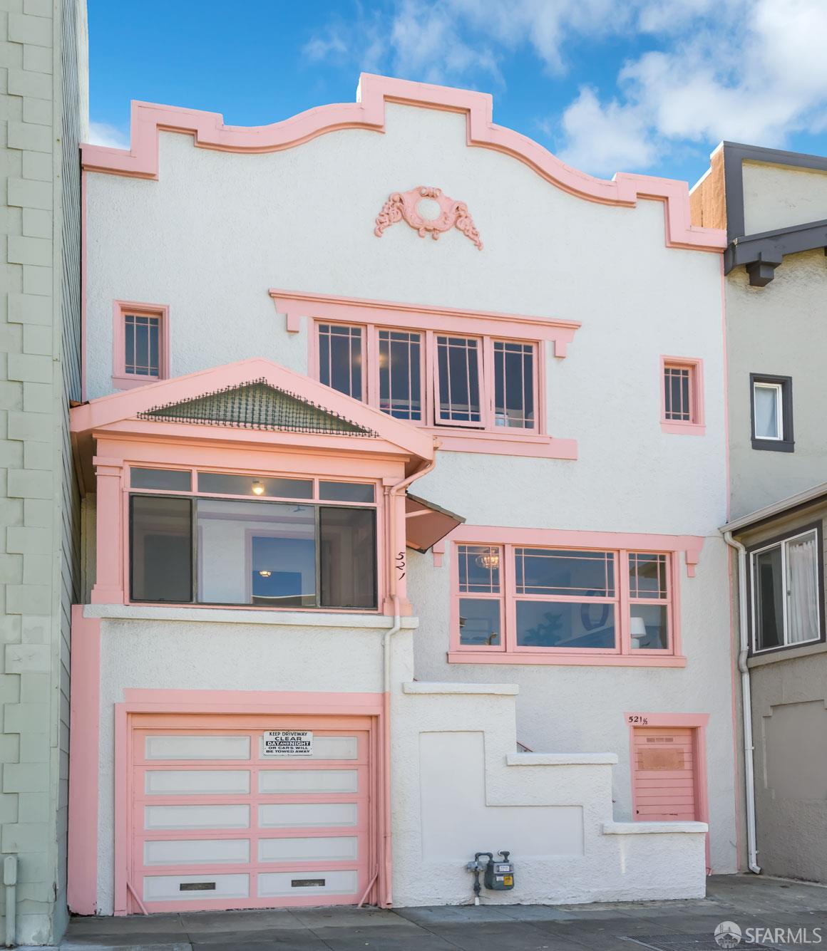 521-521 1/2 Judah Street