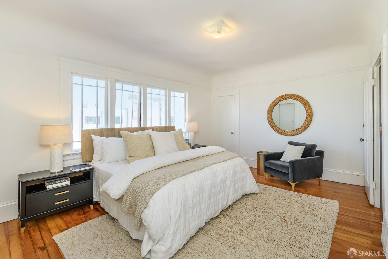 521-521 1/2 Judah Street