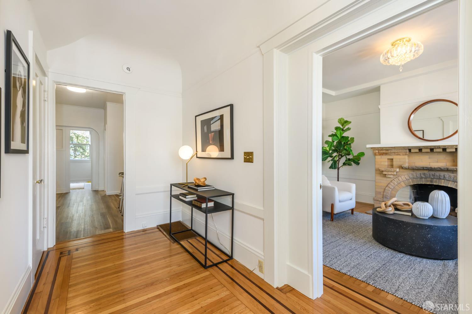 521-521 1/2 Judah Street