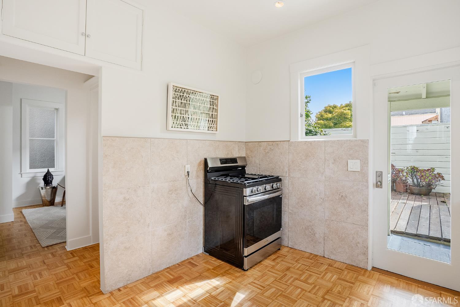 1081 Treat Avenue