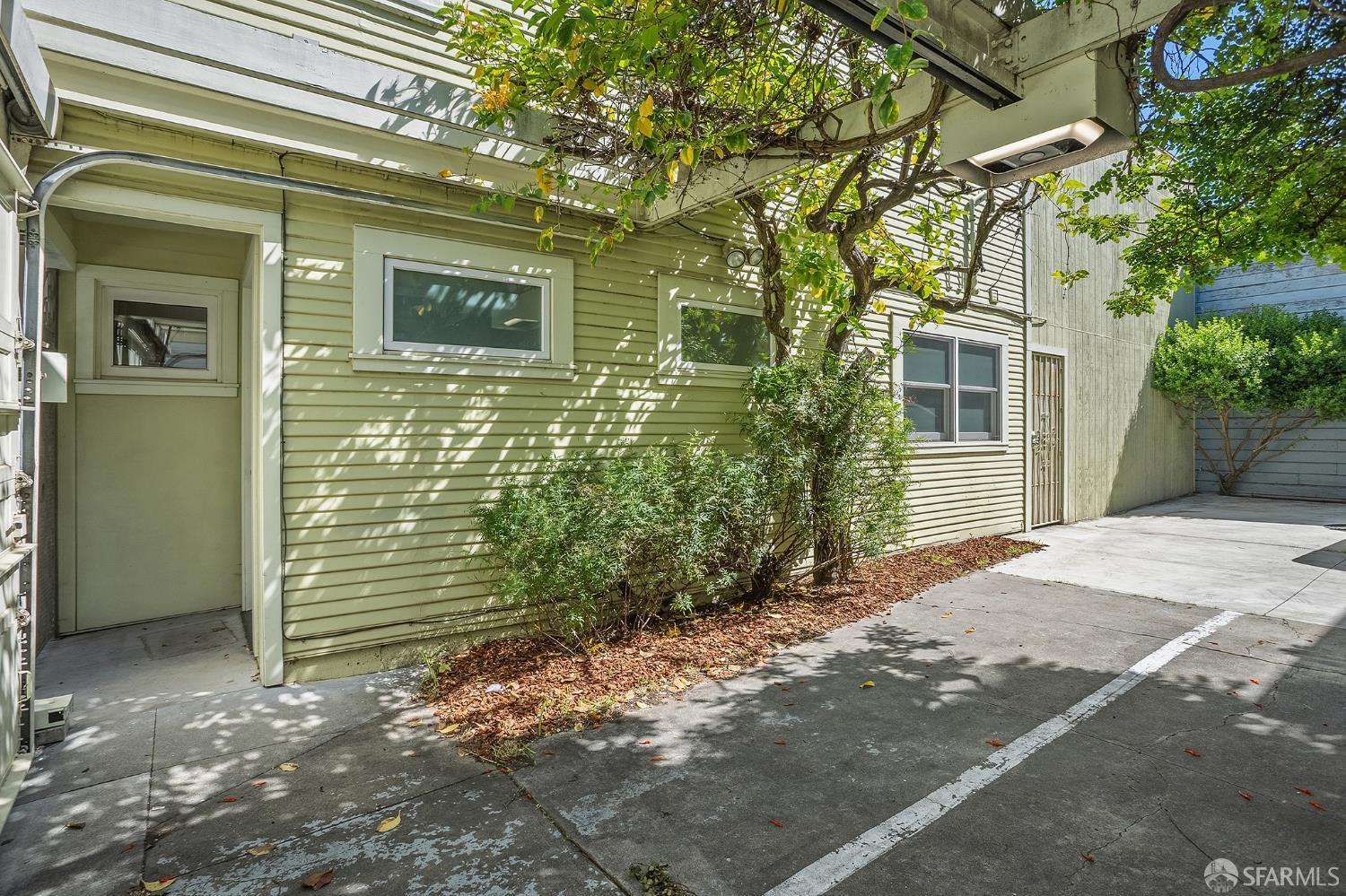 1081 Treat Avenue