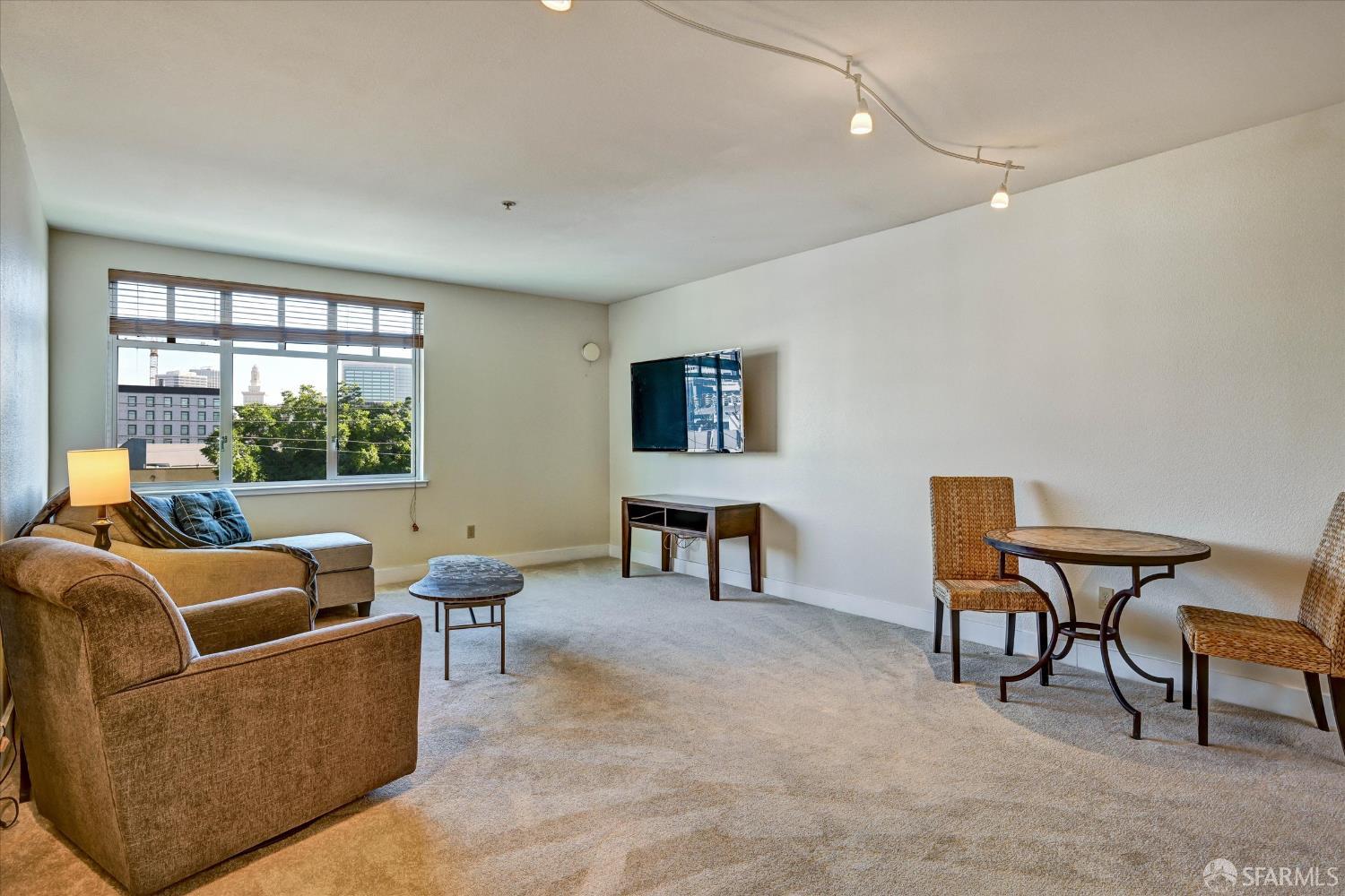 2407 Telegraph Avenue # 504