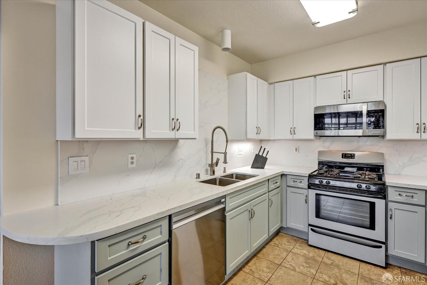 2407 Telegraph Avenue # 504