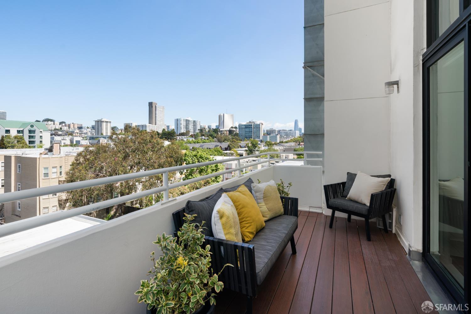 1366 Turk Street # 5A