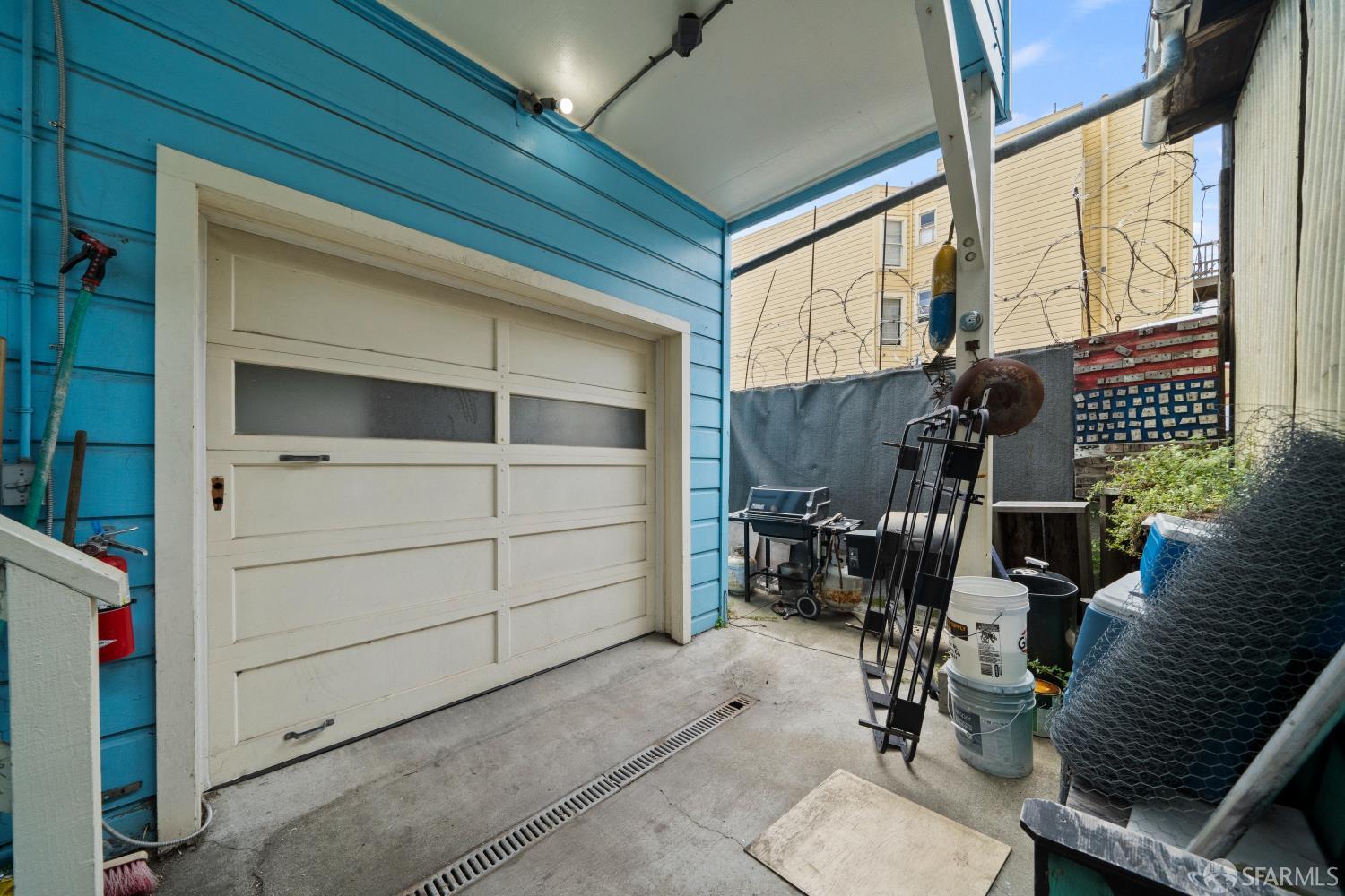 422 Tehama Street
