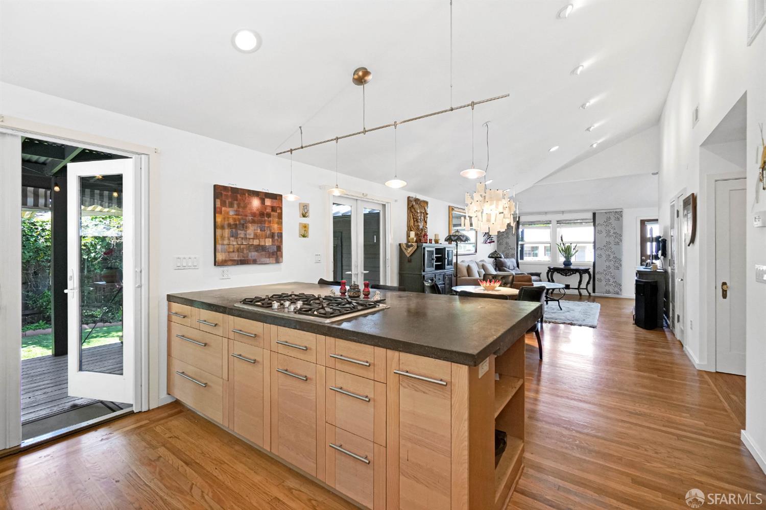 1550 5th Street